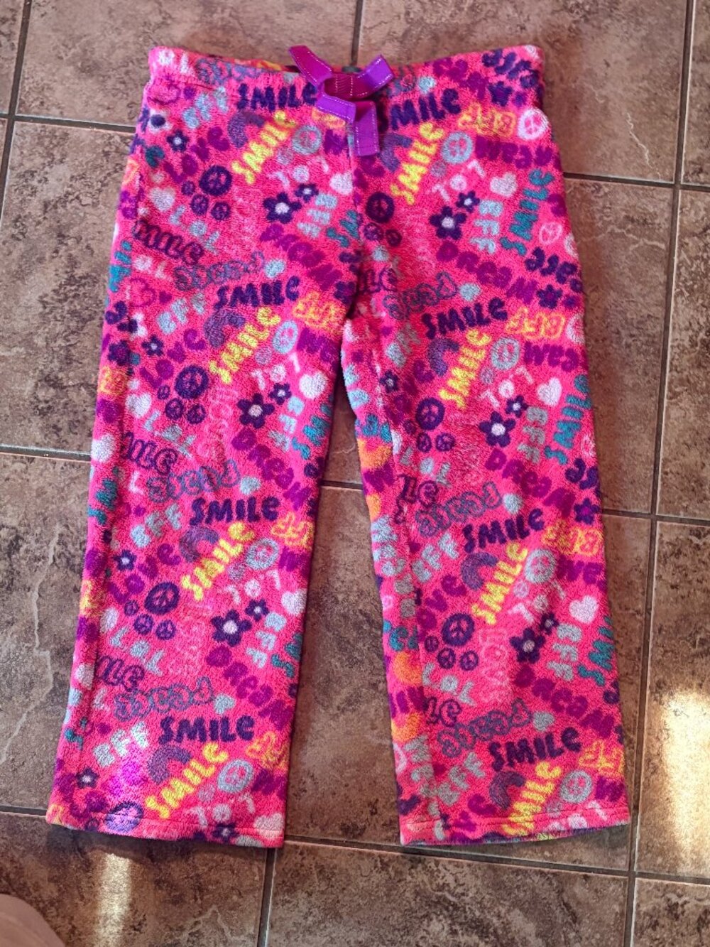Xhilaration Girls Pink Fleece Pajama Pants with Smile and Peace Signs